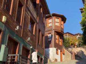 Tarihi Kapanca Sokağı